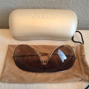 🧡 CHANEL Aviators
